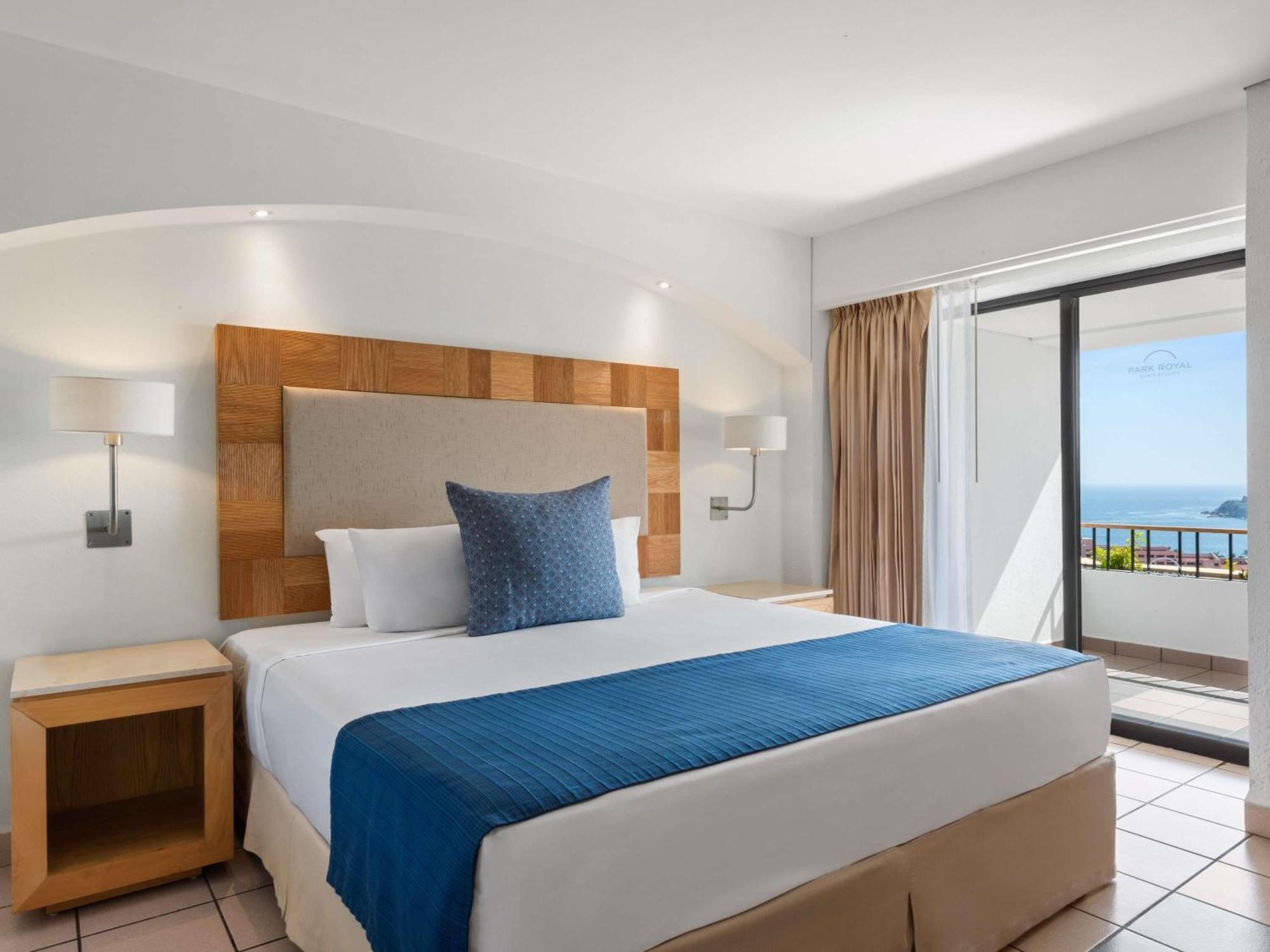 King Suite Murphy Bed Terrace Panoramic Ocean View